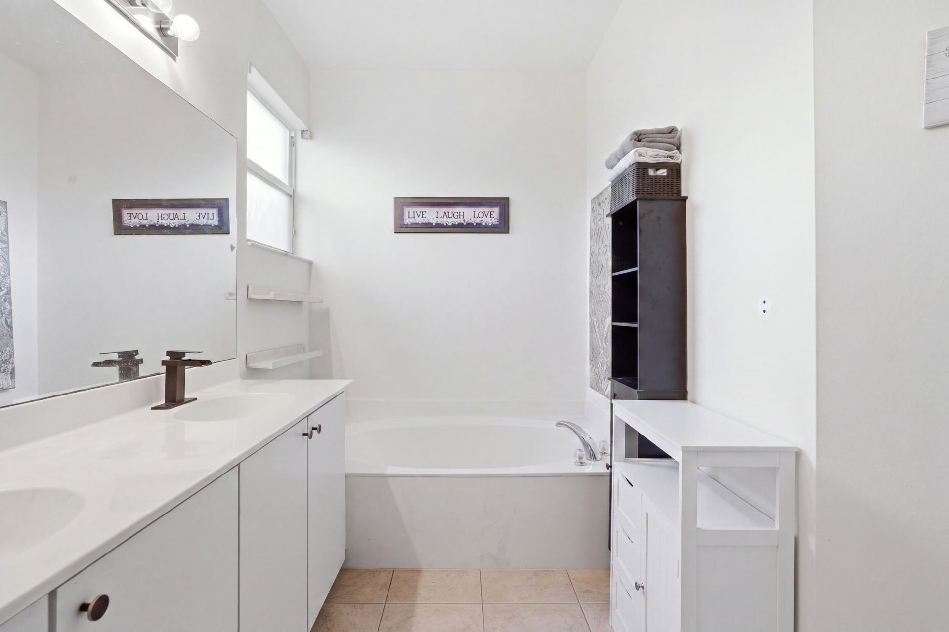 991 NW Leonardo Circle, Port Saint Lucie, FL 34986 Photo