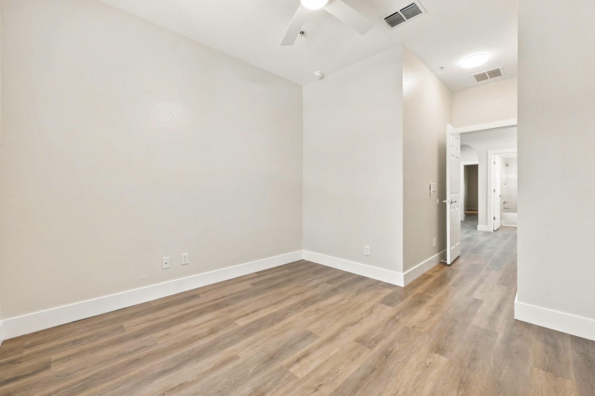 813 Pipers Cay Drive, West Palm Beach, FL 33415 Photo