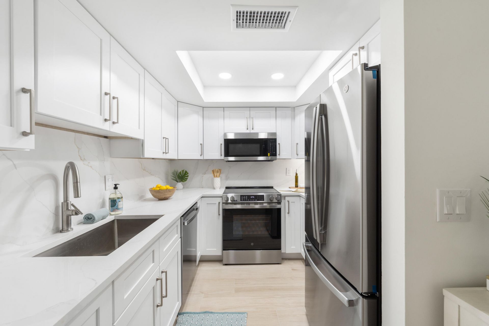 450 SW South River Drive, Unit 104, Stuart, FL 34997 Photo