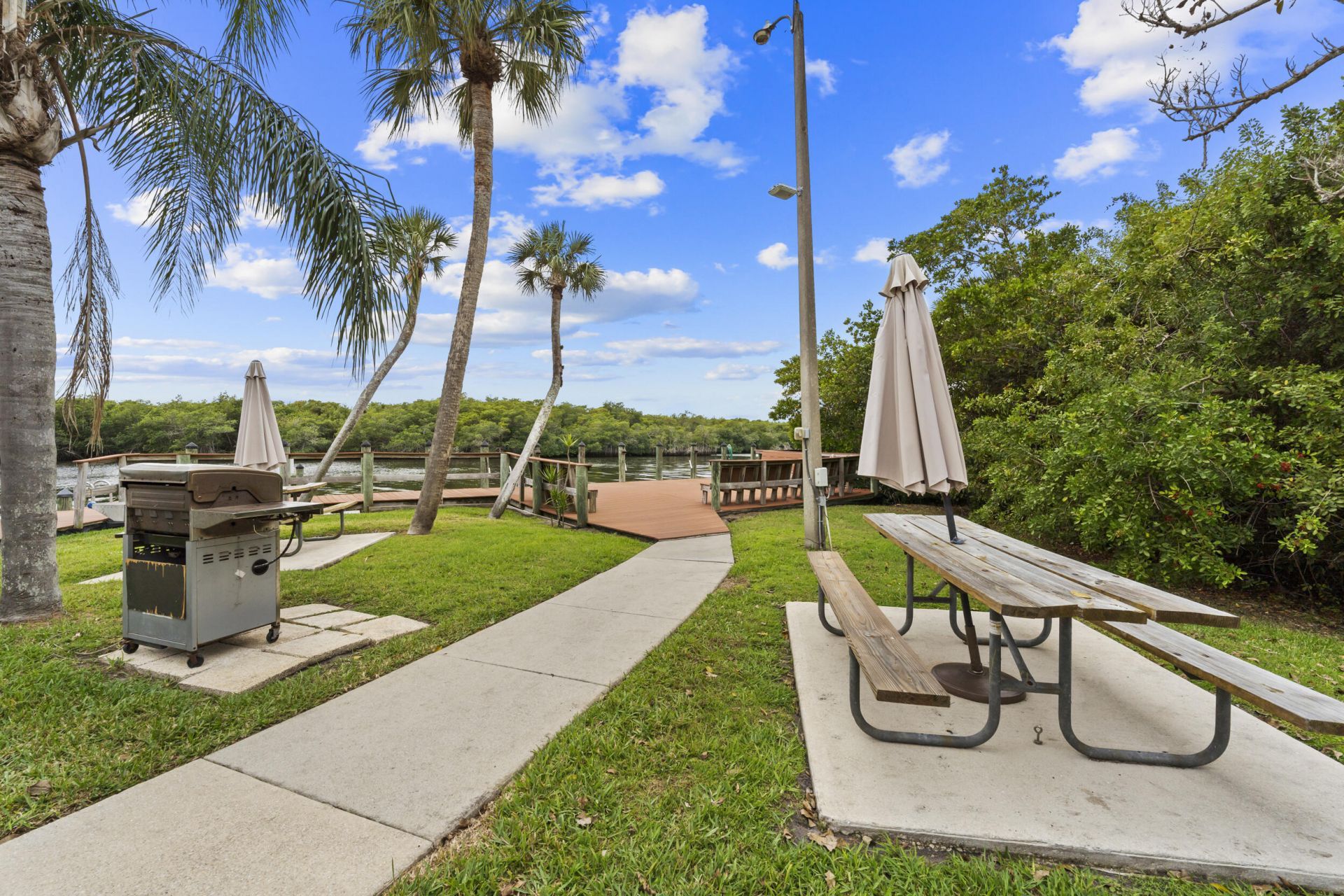 450 SW South River Drive, Unit 104, Stuart, FL 34997 Photo