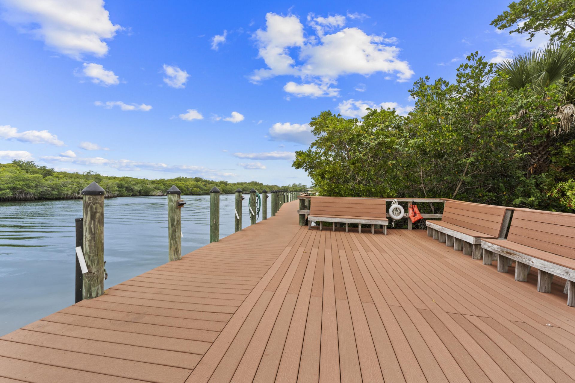 450 SW South River Drive, Unit 104, Stuart, FL 34997 Photo