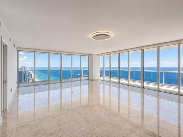 1830 S Ocean Drive, Unit 3201, Hallandale Beach, FL 33009