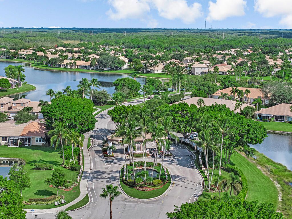 8429 Long Bay, West Palm Beach, FL 33411 Photo