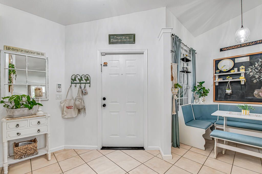 8429 Long Bay, West Palm Beach, FL 33411 Photo