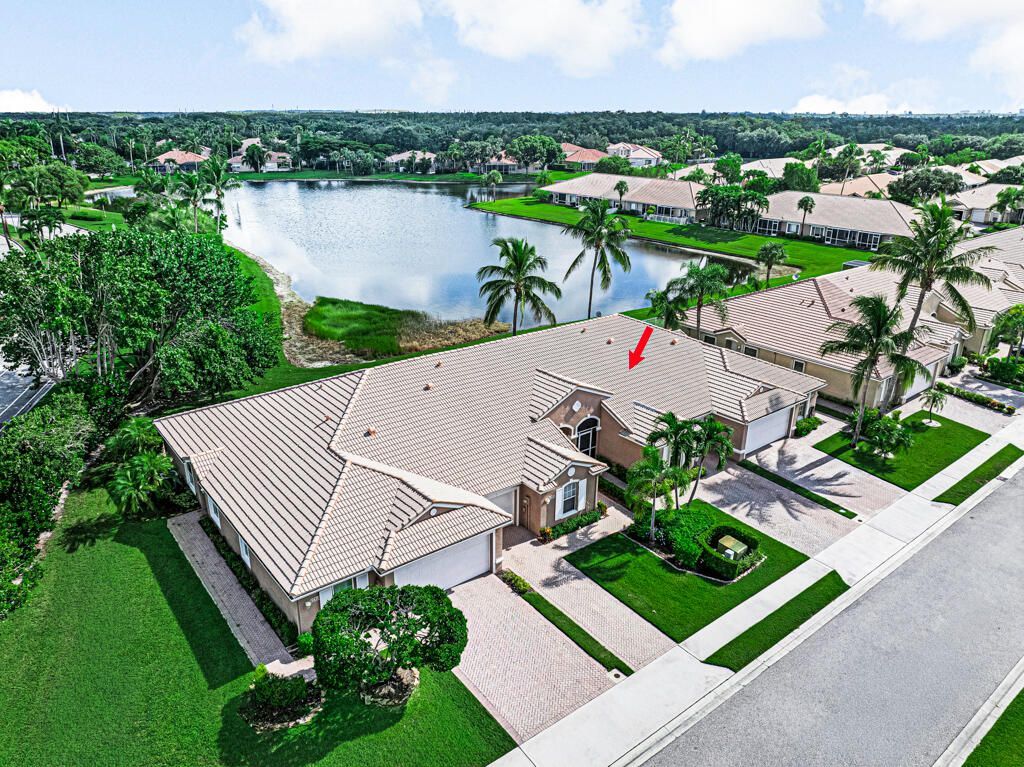 8429 Long Bay, West Palm Beach, FL 33411 Photo