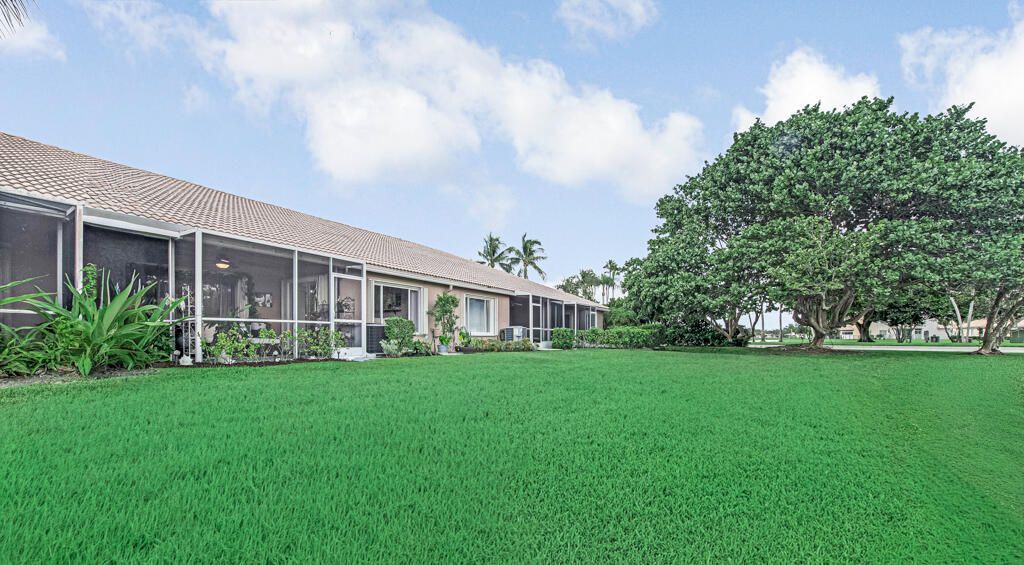 8429 Long Bay, West Palm Beach, FL 33411 Photo