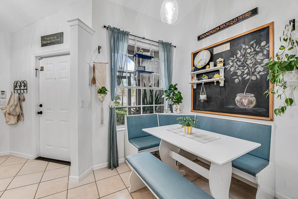 8429 Long Bay, West Palm Beach, FL 33411 Photo
