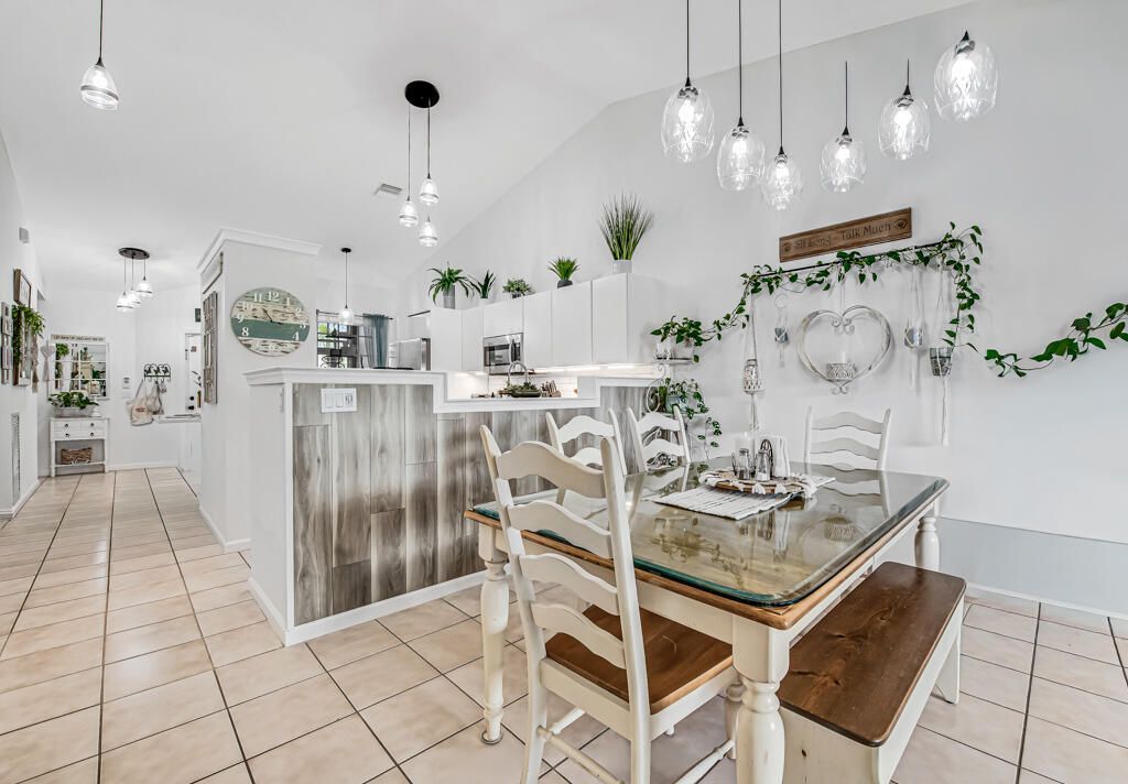 8429 Long Bay, West Palm Beach, FL 33411 Photo