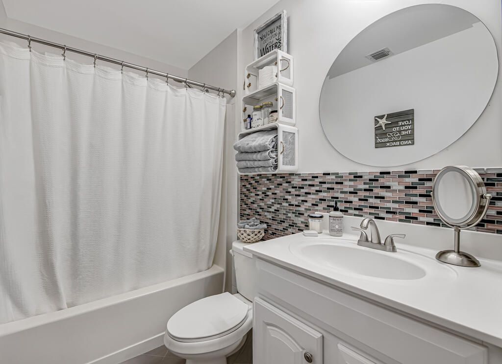 8429 Long Bay, West Palm Beach, FL 33411 Photo