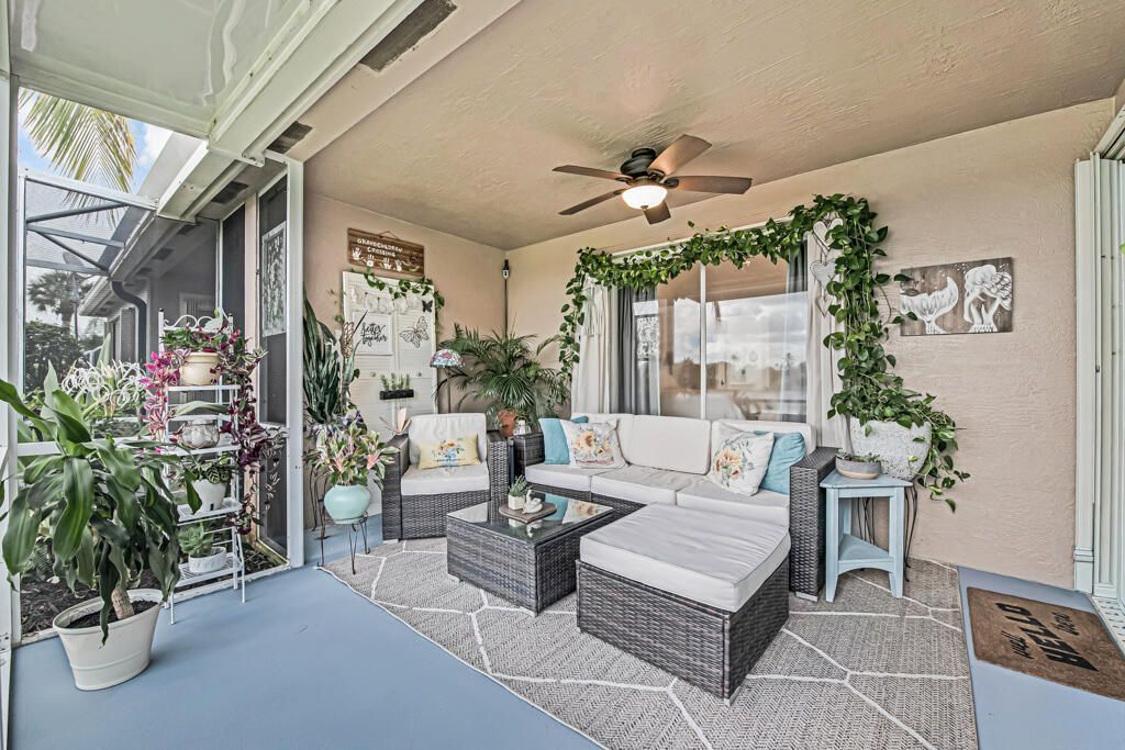 8429 Long Bay, West Palm Beach, FL 33411 Photo