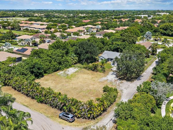 4833 Nash Trail, Lake Worth, FL 33463