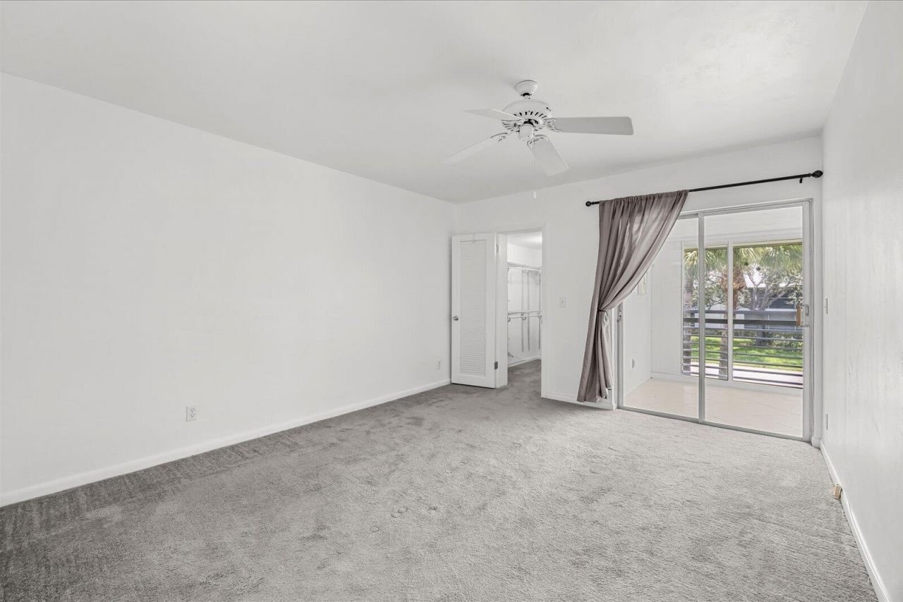 2 Garden Street, Unit 203M, Tequesta, FL 33469 Photo