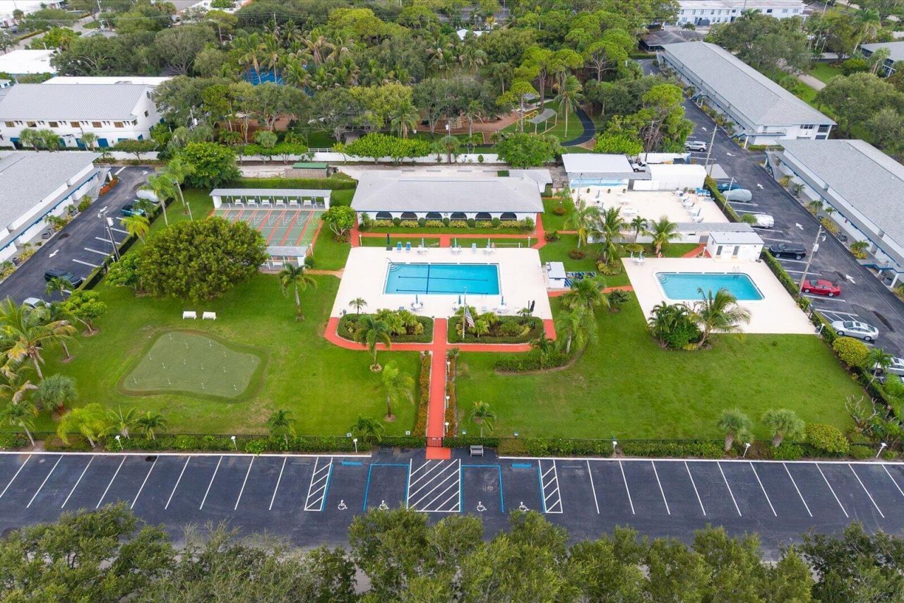 2 Garden Street, Unit 203M, Tequesta, FL 33469 Photo
