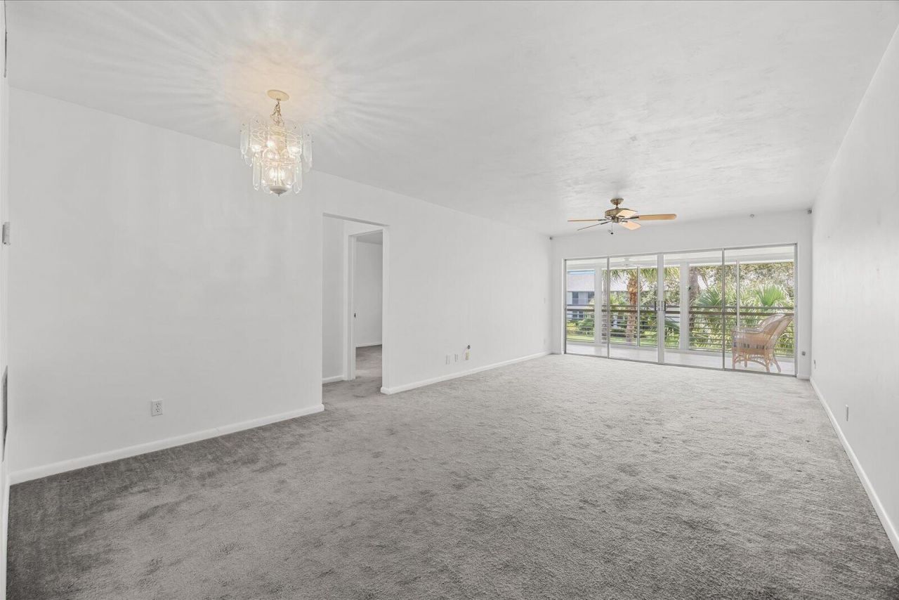 2 Garden Street, Unit 203M, Tequesta, FL 33469 Photo