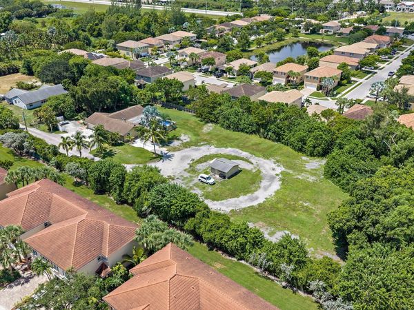 5681 Desoto Road, Greenacres, FL 33463