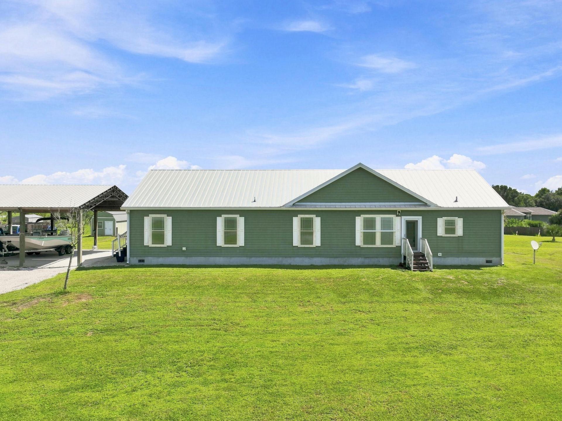 4944 NE 115th Place, Okeechobee, FL 34972 Photo