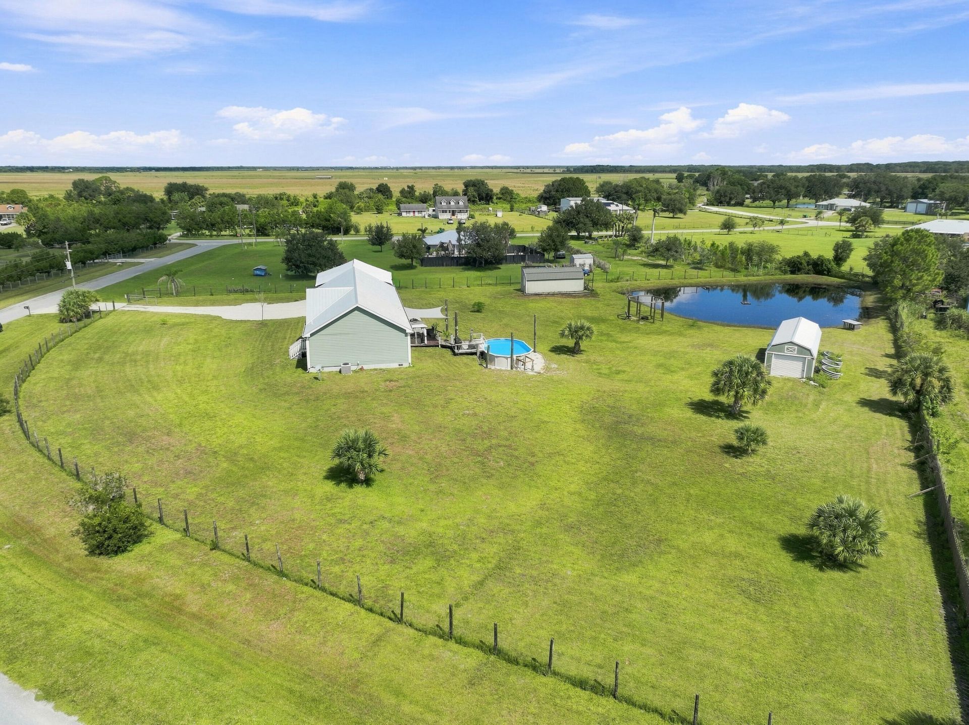 4944 NE 115th Place, Okeechobee, FL 34972 Photo