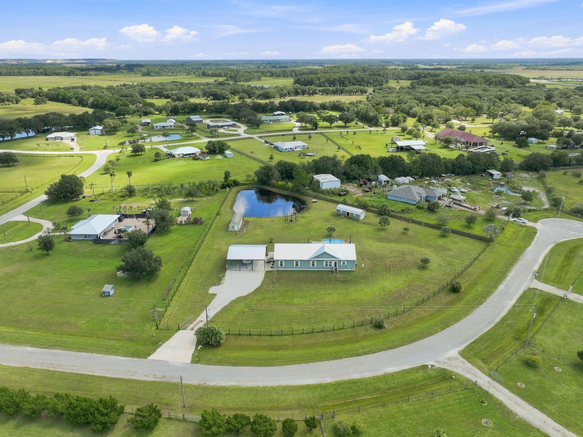 4944 NE 115th Place, Okeechobee, FL 34972 Photo