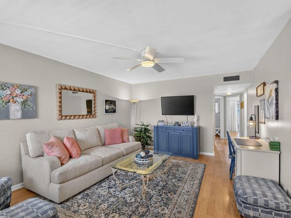 2880 LAKE OSBORNE Drive, Unit 203, Lake Worth Beach, FL 33461