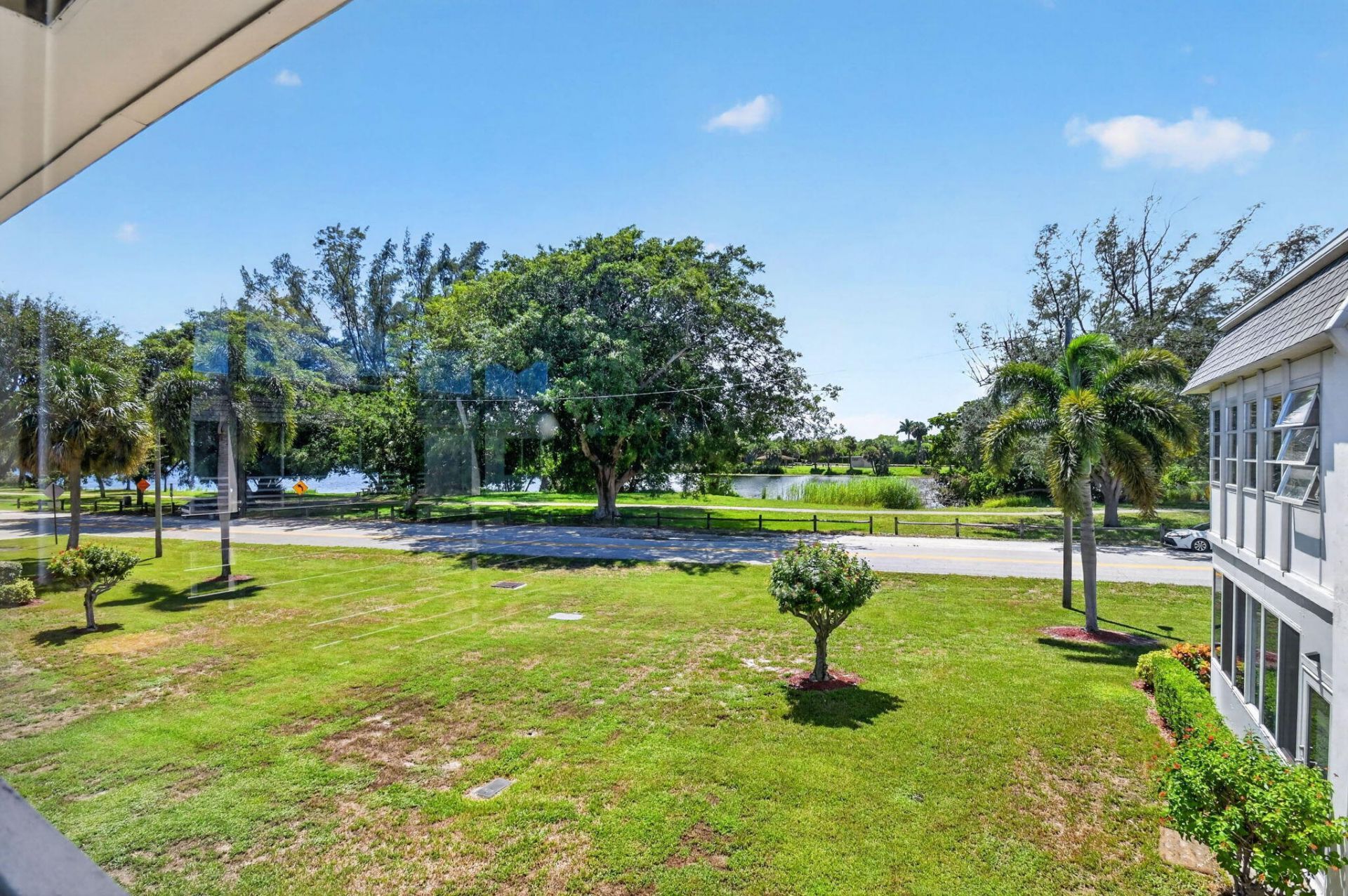 2880 Lake Osborne Drive, Unit 203, Lake Worth Beach, FL 33461 Photo