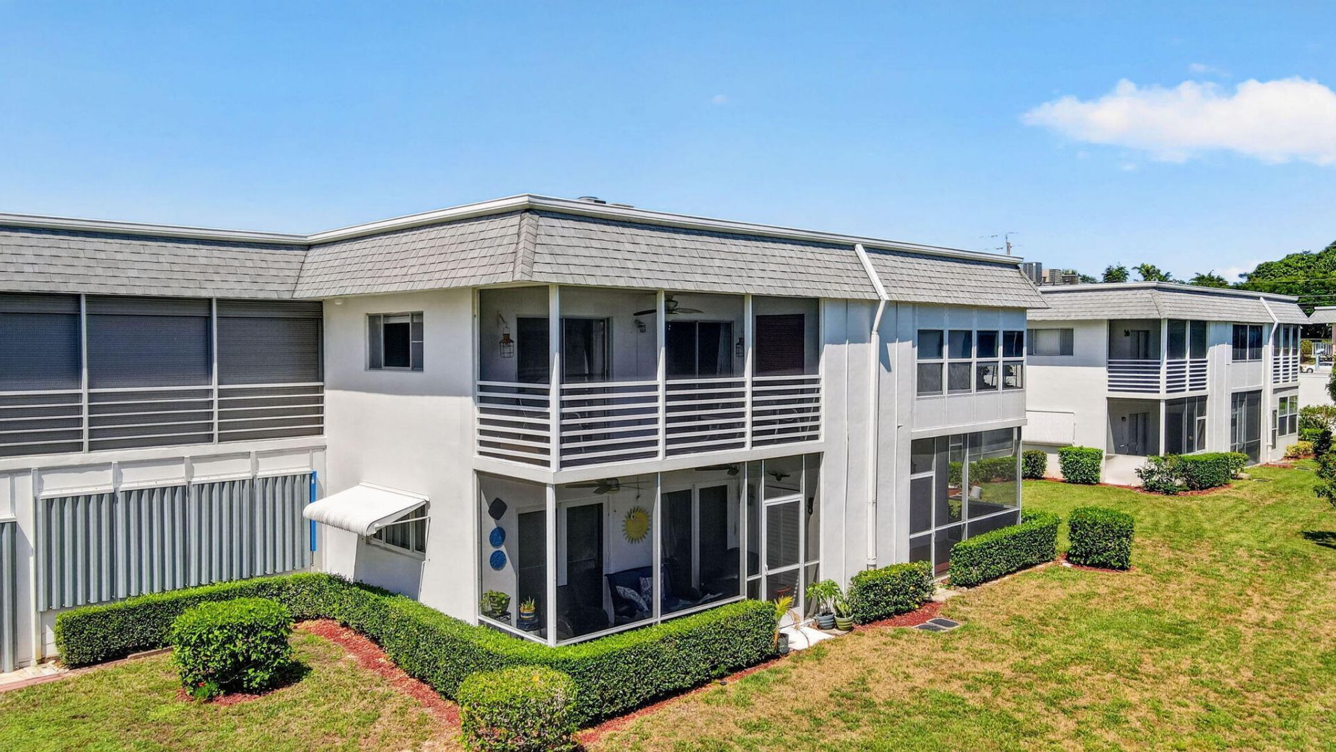 2880 Lake Osborne Drive, Unit 203, Lake Worth Beach, FL 33461 Photo