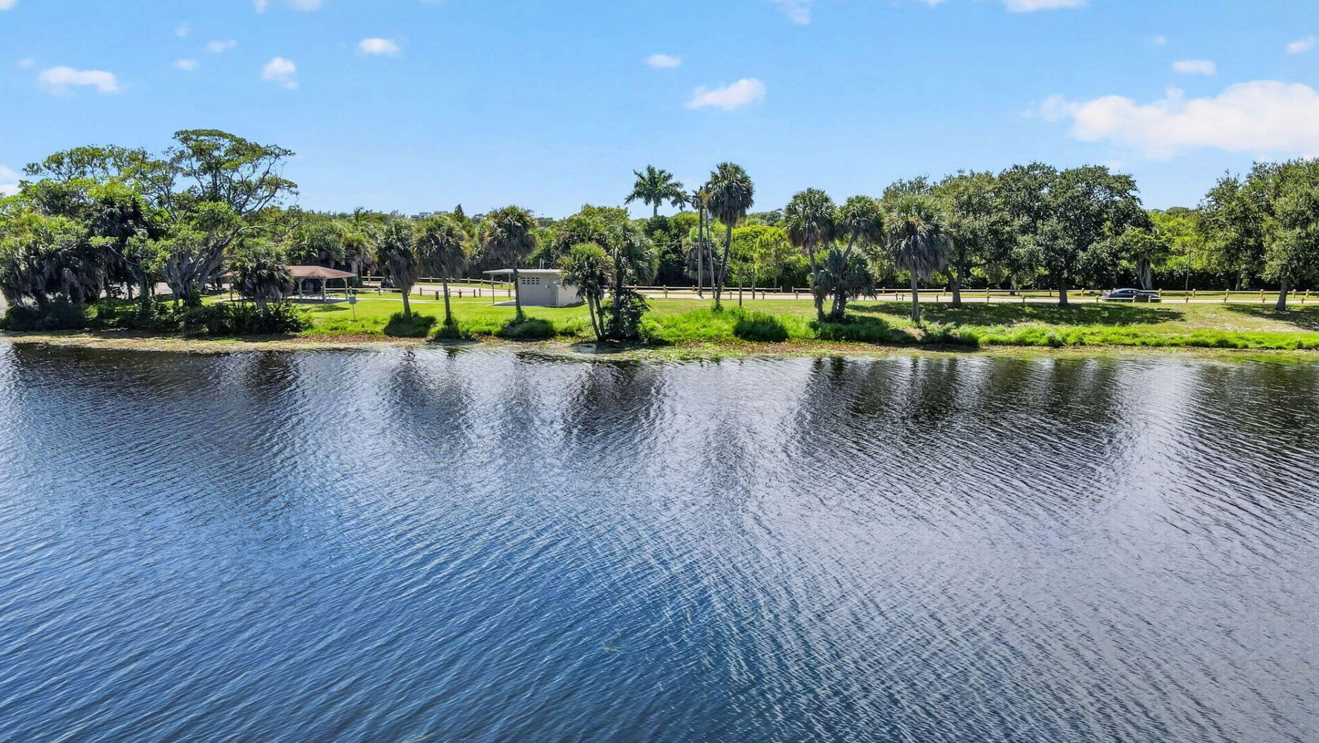 2880 Lake Osborne Drive, Unit 203, Lake Worth Beach, FL 33461 Photo