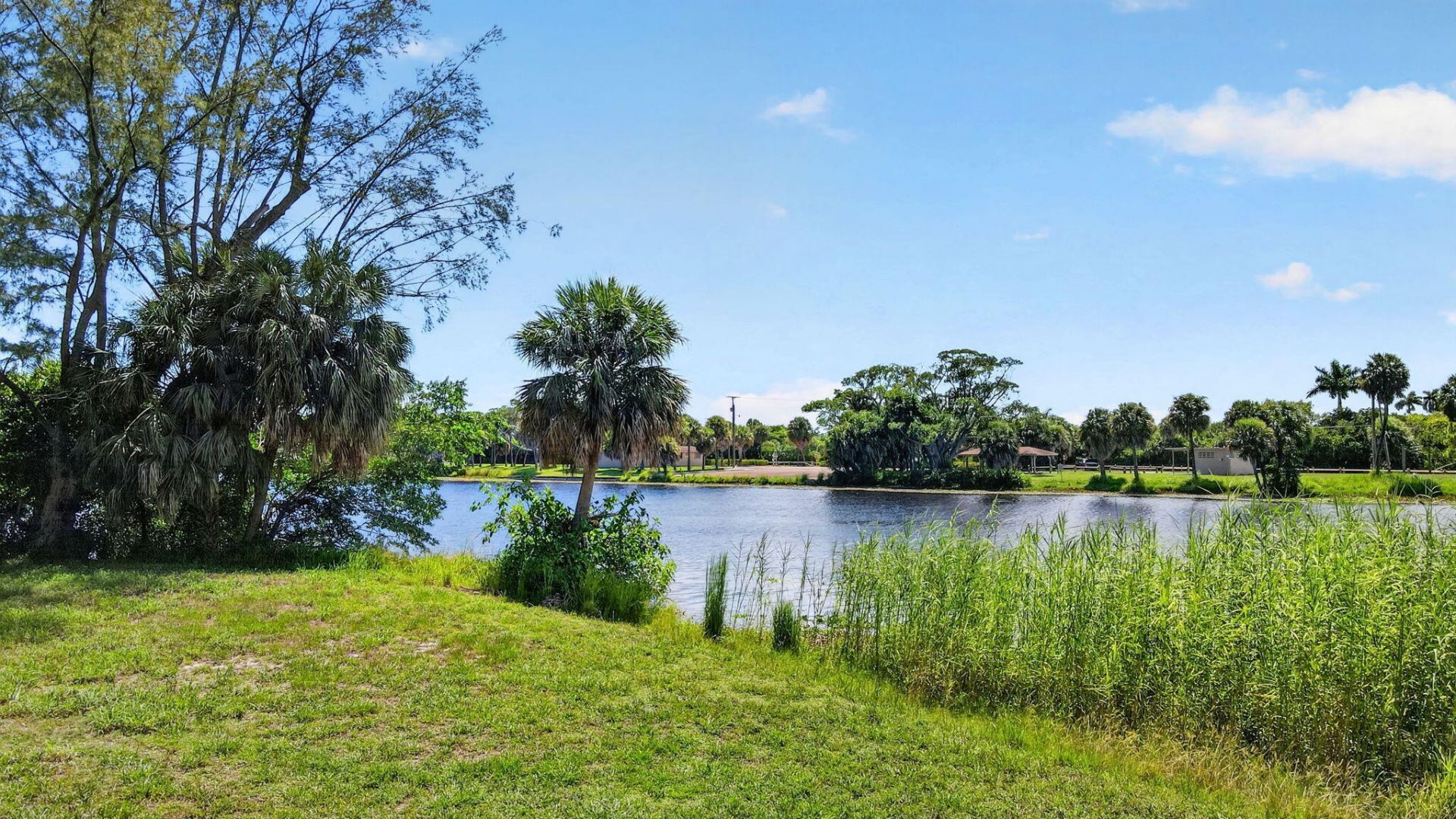 2880 Lake Osborne Drive, Unit 203, Lake Worth Beach, FL 33461 Photo