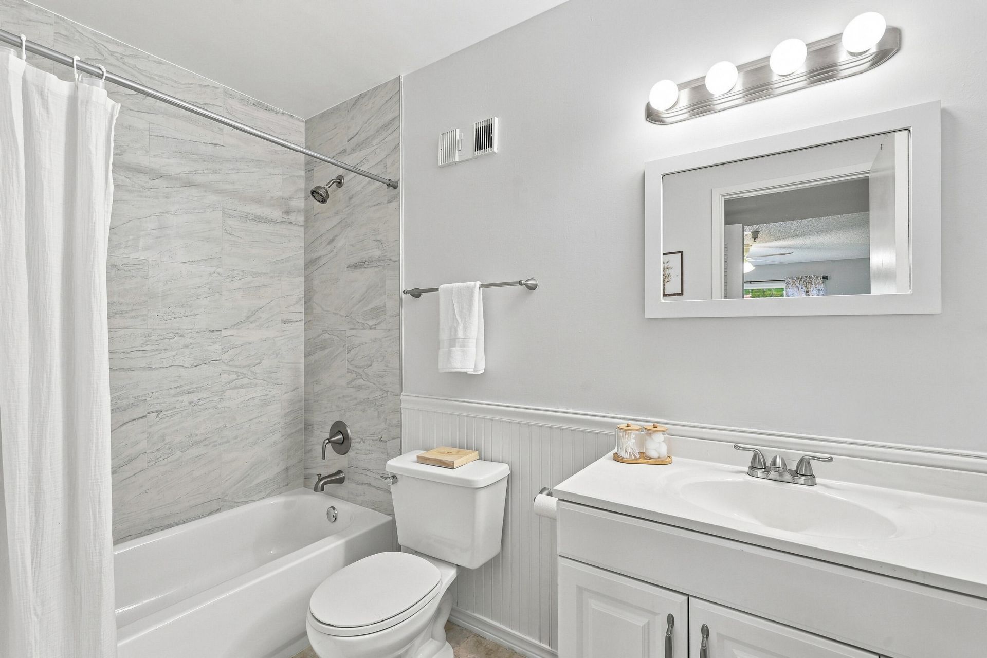 123 Yacht Club Way, Unit 109, Hypoluxo, FL 33462 Photo