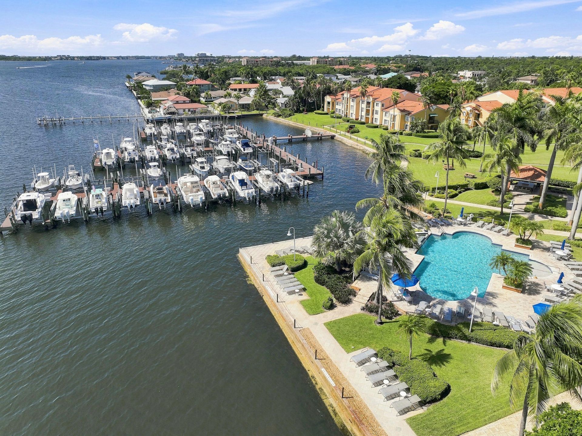 123 Yacht Club Way, Unit 109, Hypoluxo, FL 33462 Photo