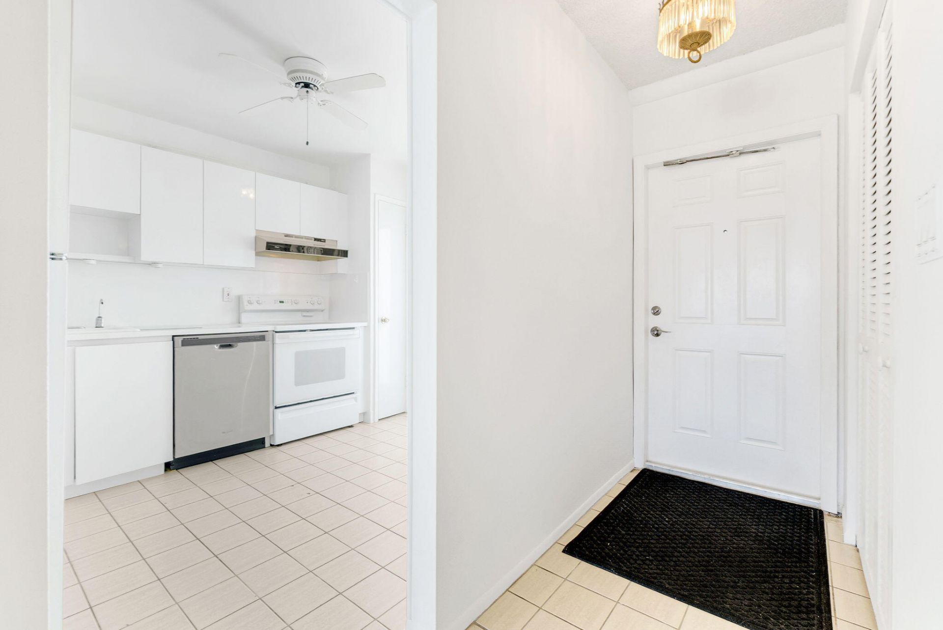 750 N Ocean Boulevard, Unit 1502, Pompano Beach, FL 33062 Photo