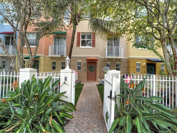 502 NE 7th Avenue, Unit 1, Fort Lauderdale, FL 33301