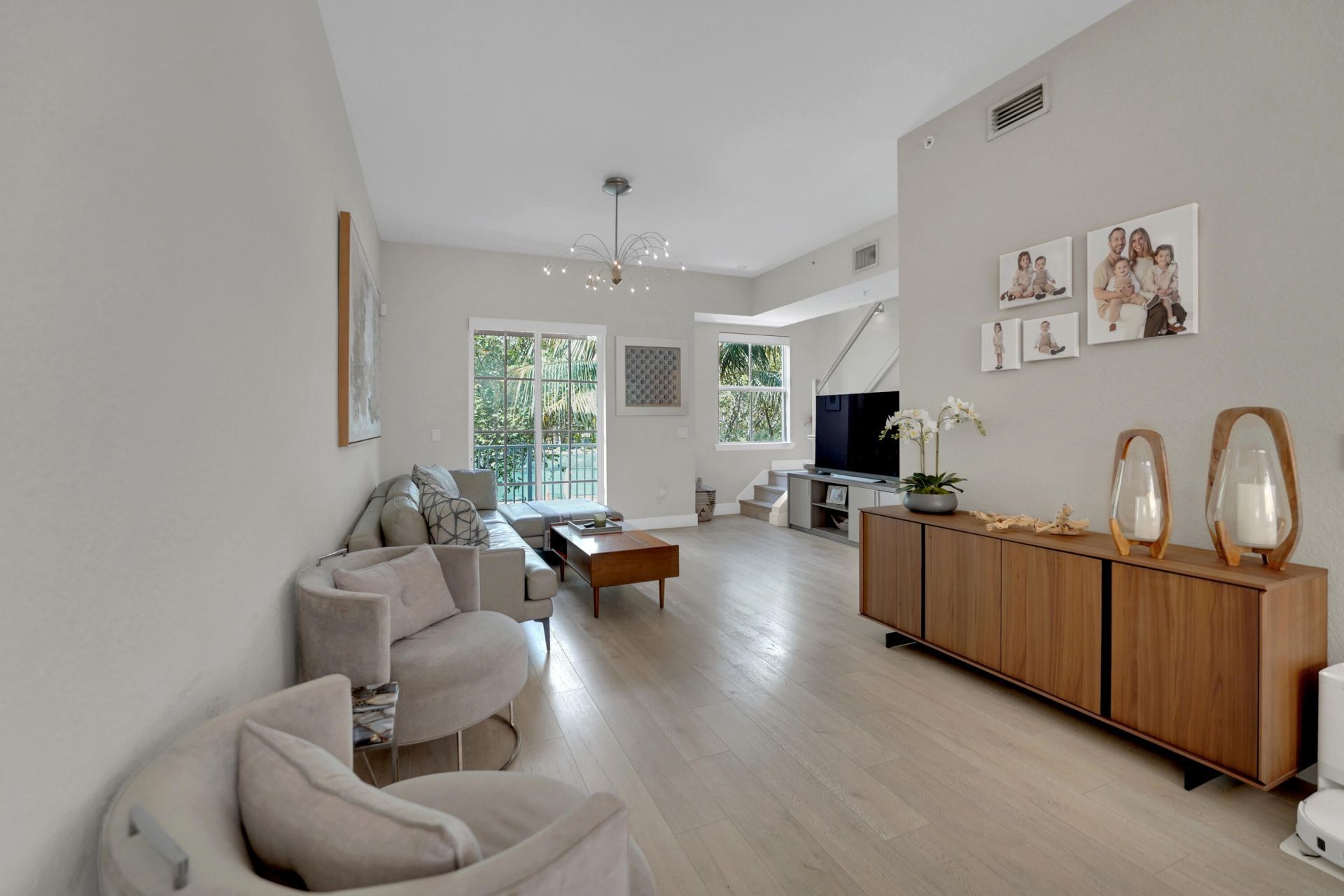 502 NE 7th Avenue, Unit 1, Fort Lauderdale, FL 33301 Photo