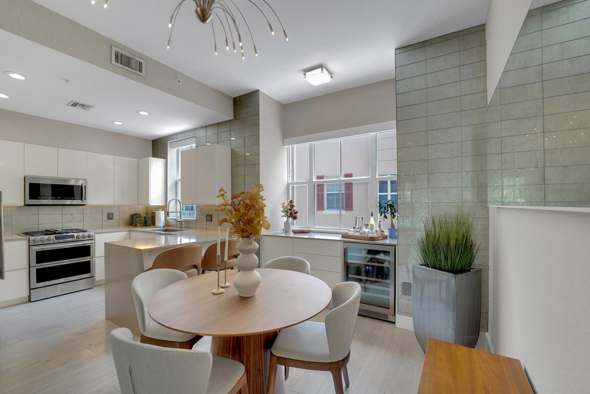 502 NE 7th Avenue, Unit 1, Fort Lauderdale, FL 33301 Photo
