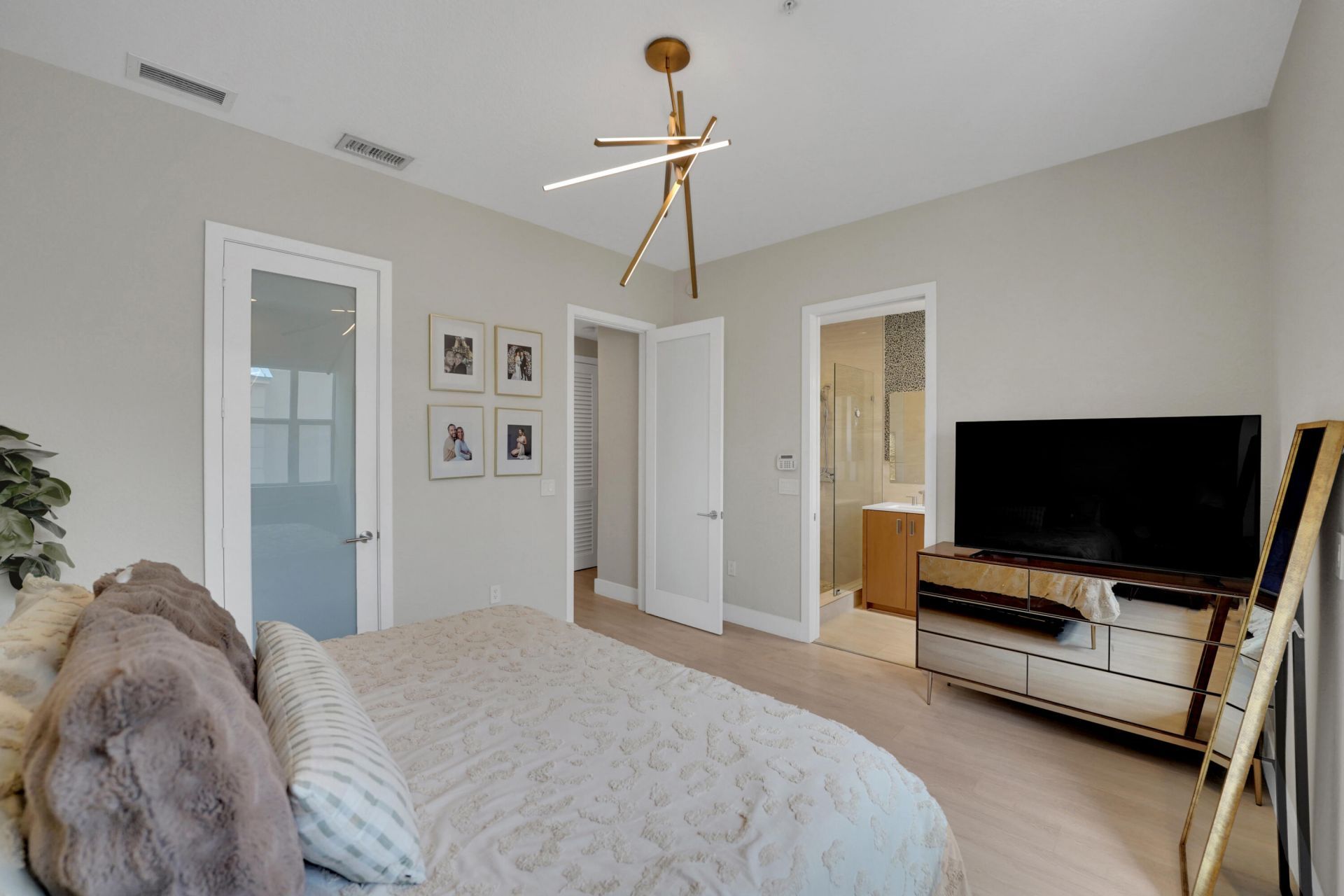 502 NE 7th Avenue, Unit 1, Fort Lauderdale, FL 33301 Photo