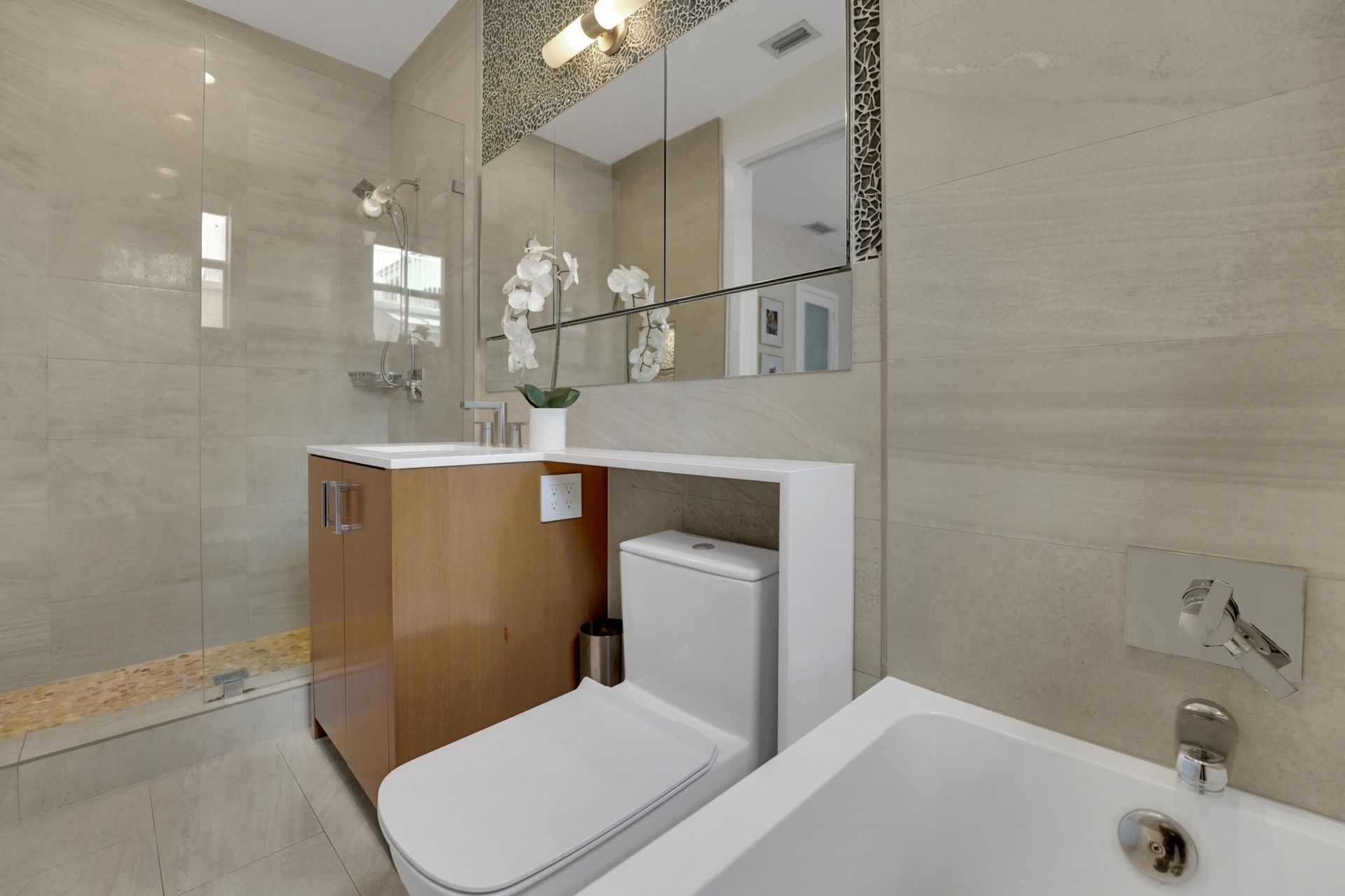 502 NE 7th Avenue, Unit 1, Fort Lauderdale, FL 33301 Photo