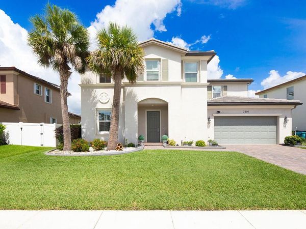 7691 NW GREENSPRING Street, Port St. Lucie, FL 34987