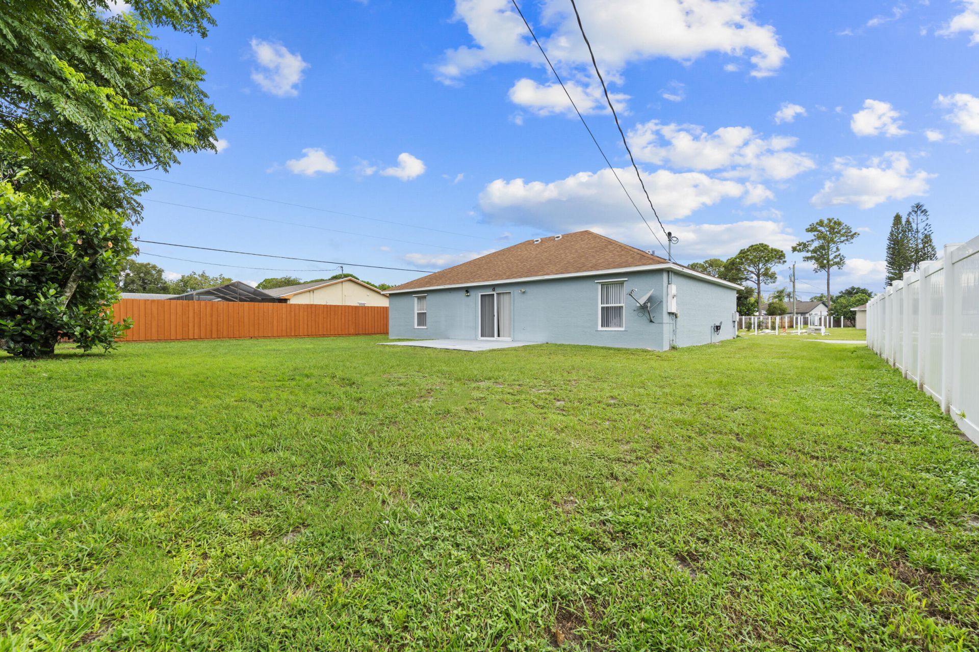 282 SE Walsh Terrace, Port Saint Lucie, FL 34983 Photo