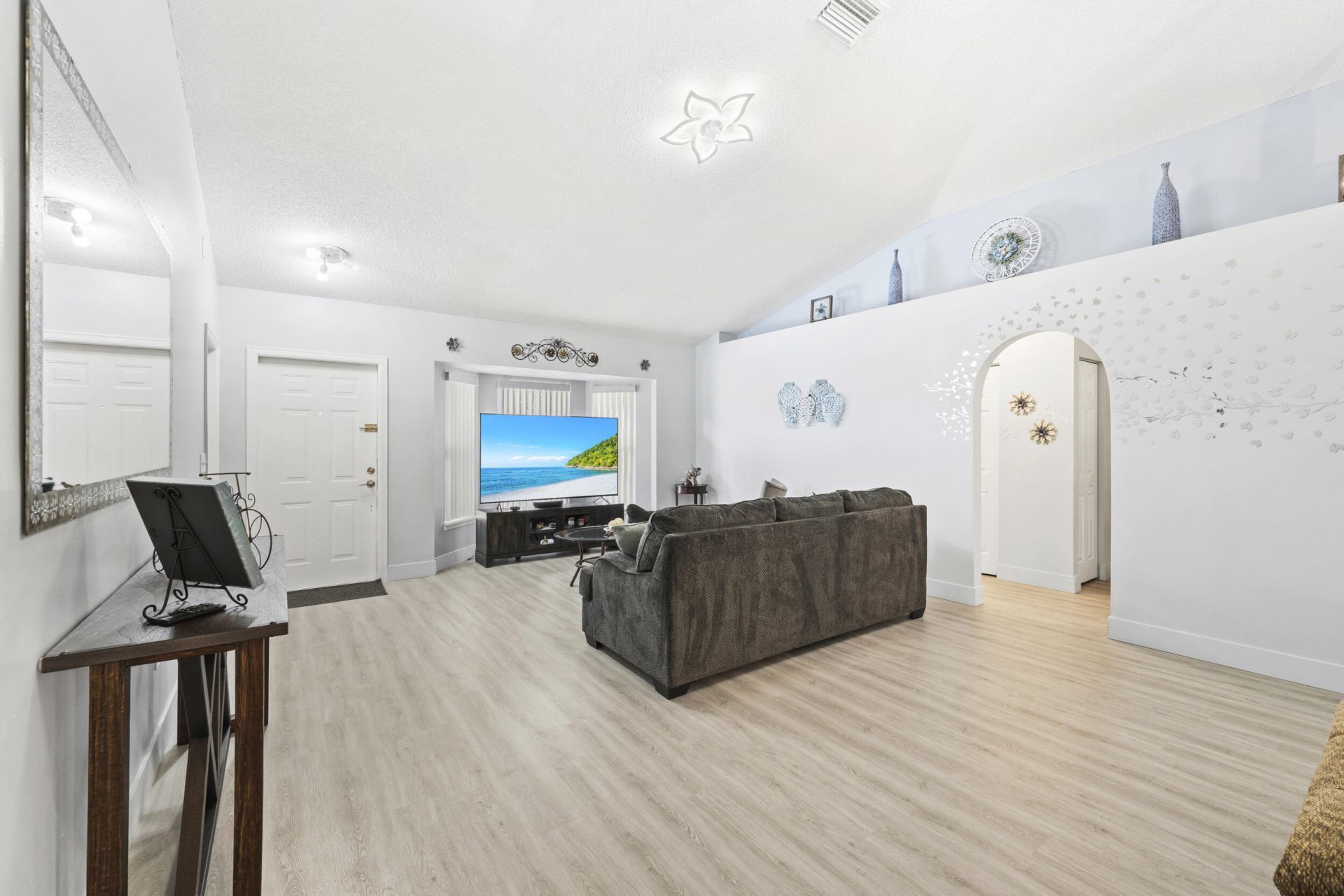 282 SE Walsh Terrace, Port Saint Lucie, FL 34983 Photo