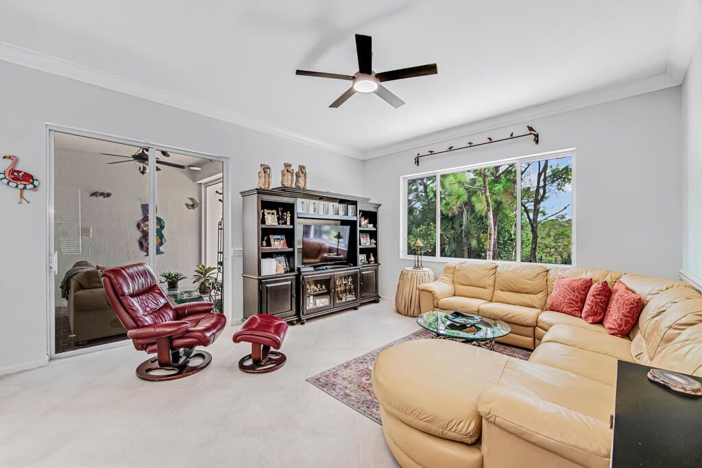 9152 Bay Harbour Circle, West Palm Beach, FL 33411 Photo