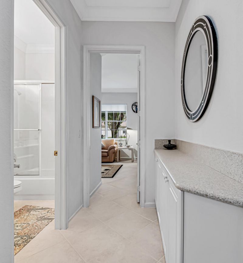 9152 Bay Harbour Circle, West Palm Beach, FL 33411 Photo