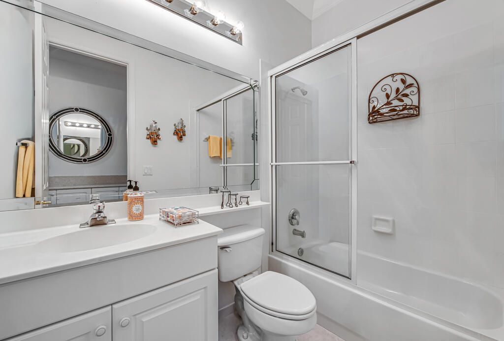 9152 Bay Harbour Circle, West Palm Beach, FL 33411 Photo