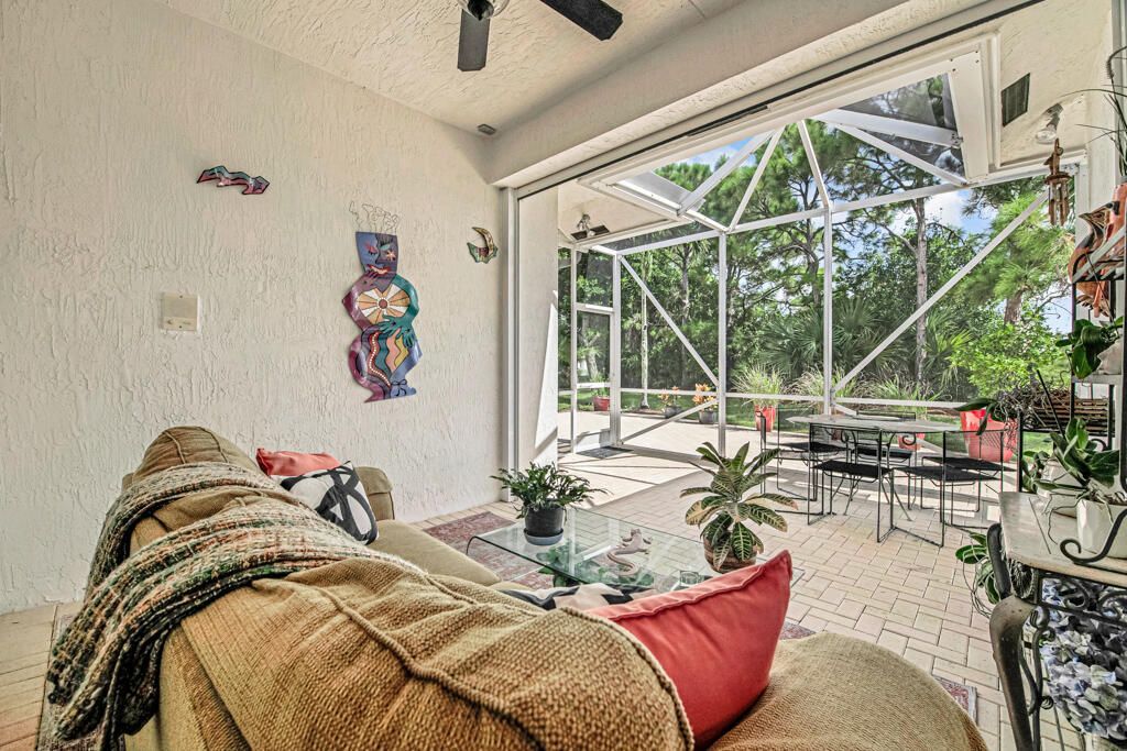 9152 Bay Harbour Circle, West Palm Beach, FL 33411 Photo