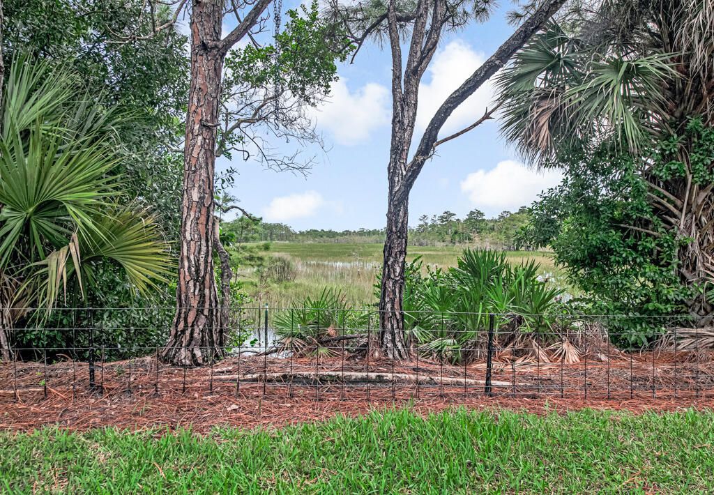 9152 Bay Harbour Circle, West Palm Beach, FL 33411 Photo