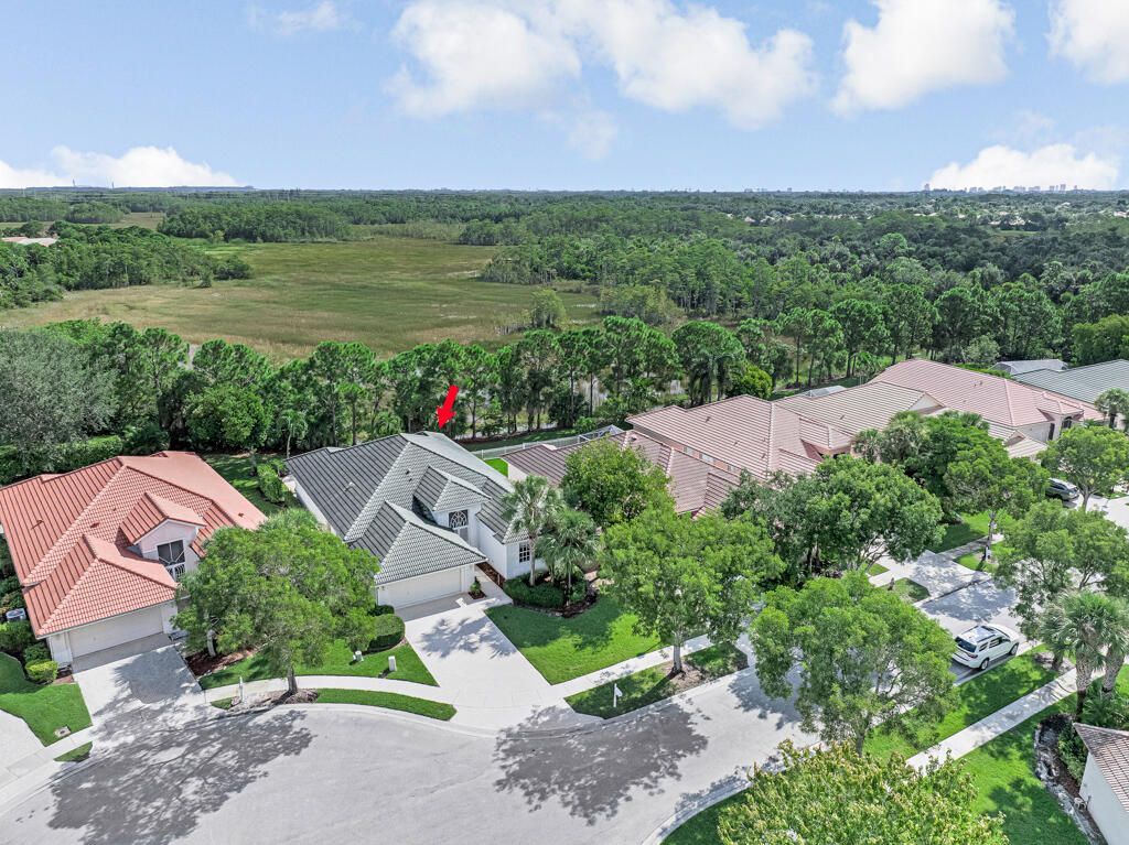 9152 Bay Harbour Circle, West Palm Beach, FL 33411 Photo