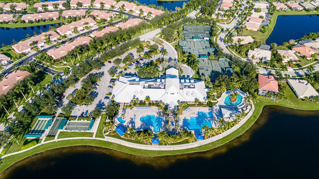 9152 Bay Harbour Circle, West Palm Beach, FL 33411 Photo