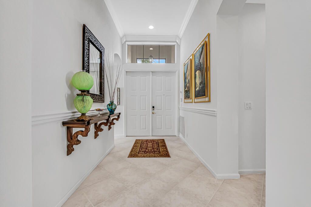 9152 Bay Harbour Circle, West Palm Beach, FL 33411 Photo