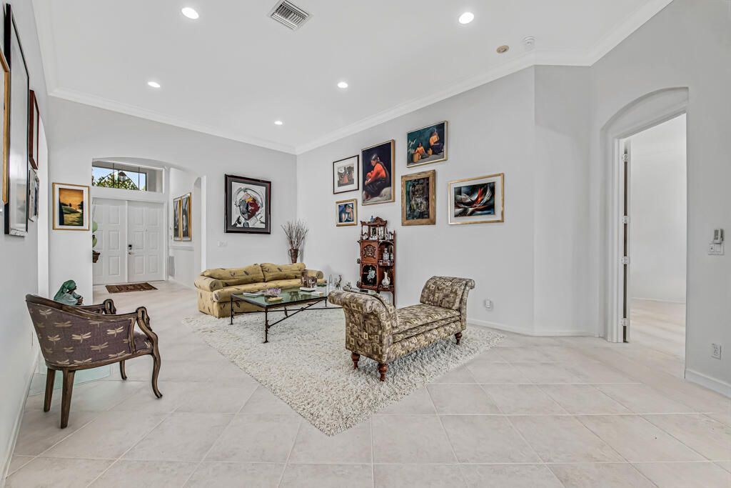 9152 Bay Harbour Circle, West Palm Beach, FL 33411 Photo