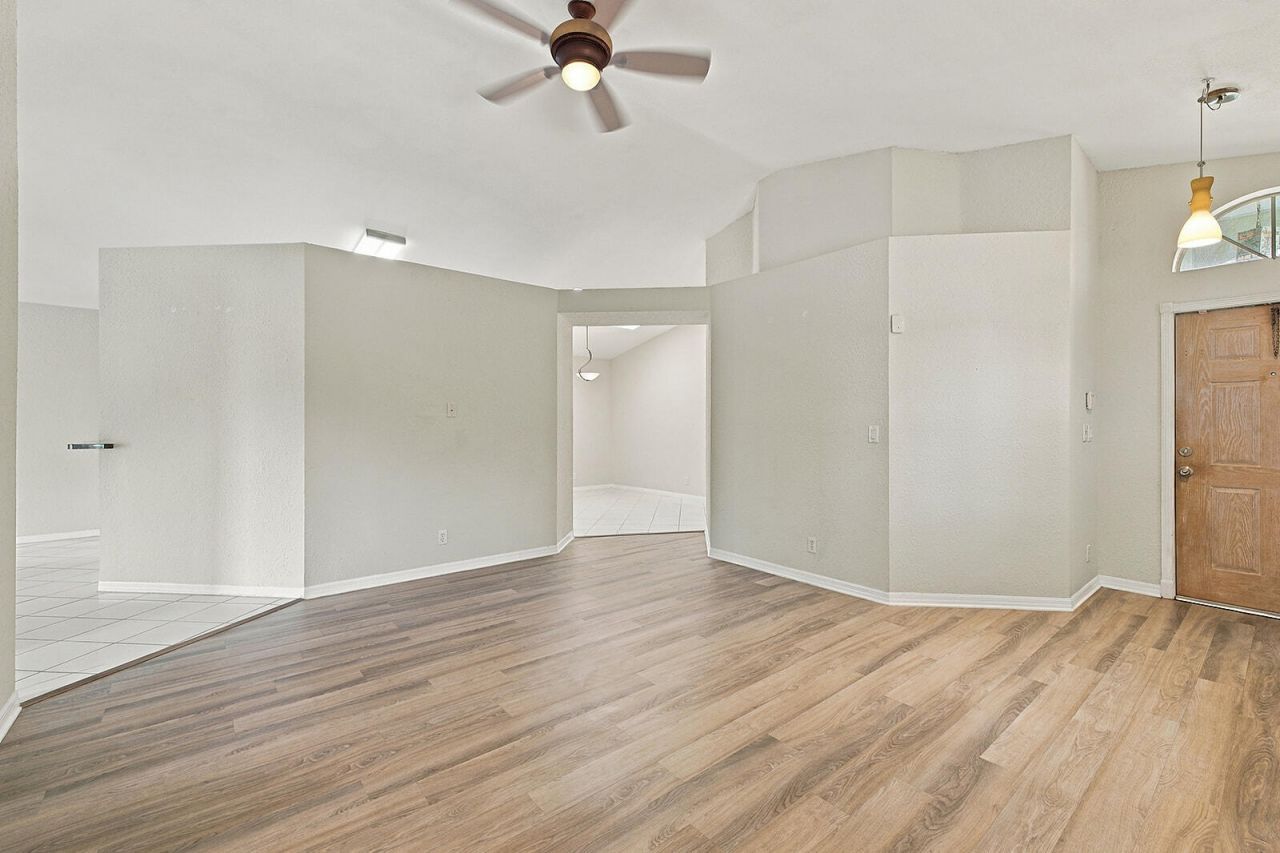 10627 NW 7th Street, Pembroke Pines, FL 33026 Photo