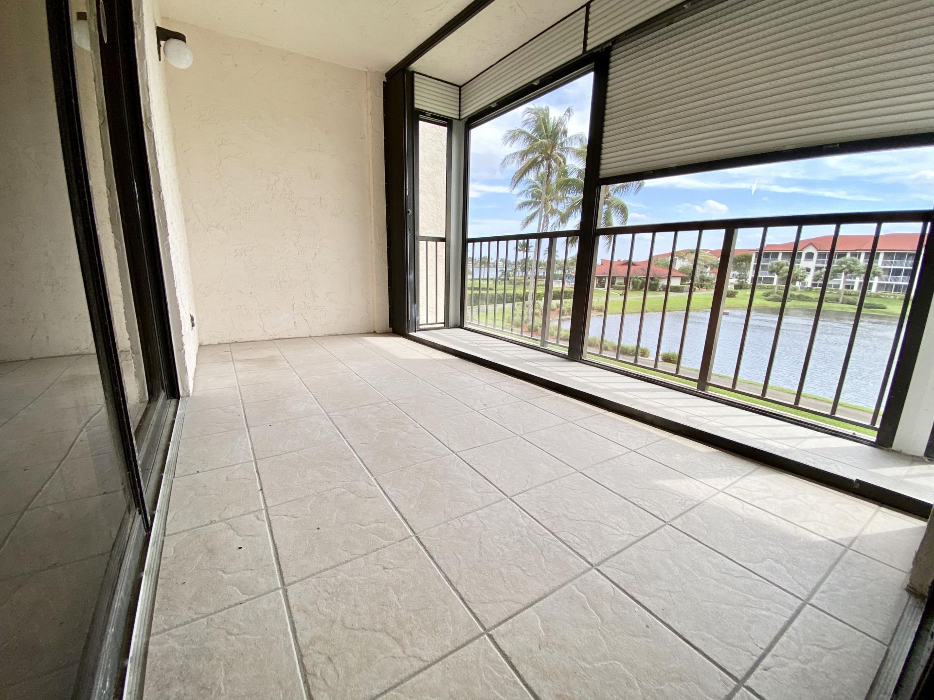 7030 Half Moon Circle, Unit 216, Hypoluxo, FL 33462 Photo