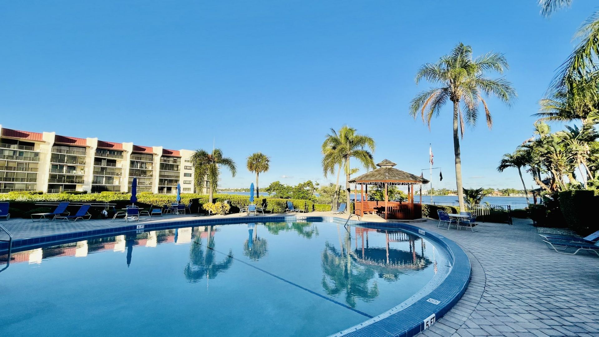 7030 Half Moon Circle, Unit 216, Hypoluxo, FL 33462 Photo